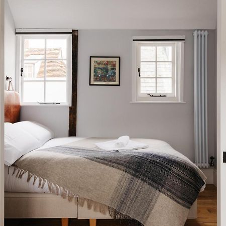 Jesticos, Perfectly Wonderful Central , 1 Parking Included Canterbury Exteriör bild