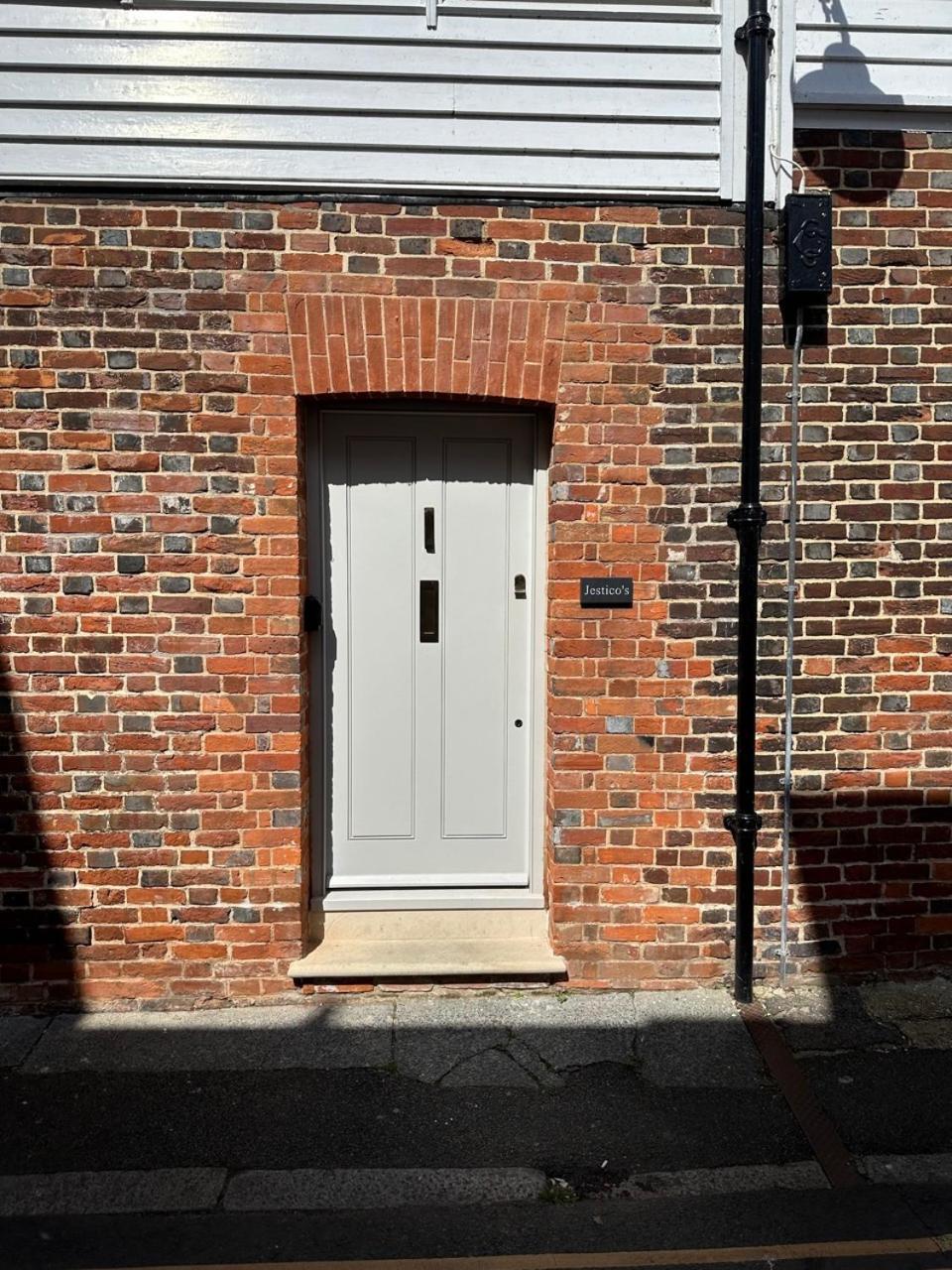 Jesticos, Perfectly Wonderful Central , 1 Parking Included Canterbury Exteriör bild